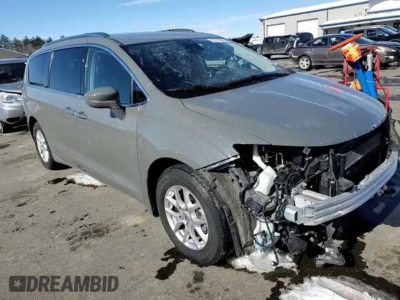 2021 Chrysler Pacifica Touring L with VIN 2C4RC1BG1MR552939, listed as a Copart auction lot 45279645 with 67,229 mi miles and Salvage Title. Bid and sale history available at DreamBid. Image 12.