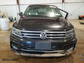 2020 Volkswagen Tiguan SEL Premium R-Line with VIN 3VV4B7AX5LM003382, listed as a Copart auction lot 46403255 with 28,355 mi miles and Salvage Title. Bid and sale history available at carsss.com. Image 5.