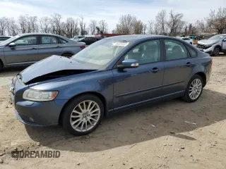 2010 Volvo S40 with VIN YV1390MS9A2491246, listed as a Copart auction lot 49658565 with 120,686 mi miles and Salvage Title. Bid and sale history available at carsss.com. Image 1.