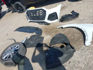 2024 Audi Q5 S line Premium Plus с VIN WA1E2AFYXR2135114, выставлен на аукционе IAAI как лот 41734594 с пробегом 2 354 миль миль и . История ставок и продаж доступна на DreamBid. Изображение 12.