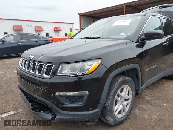 2019 Jeep Compass Sport z VIN 3C4NJCAB2KT848049, wystawiony jako IAAI lot #42119957 z przebiegiem 119 638 mil mil oraz . Historia ofert i sprzedaży dostępna na DreamBid. Obrazek 6.