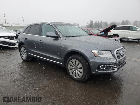 2013 Audi Q5 with VIN WA1C8BFP3DA018041, listed as a Copart auction lot 82975544 with 67,936 mi miles and Clean title. Bid and sale history available at DreamBid. Image 4.