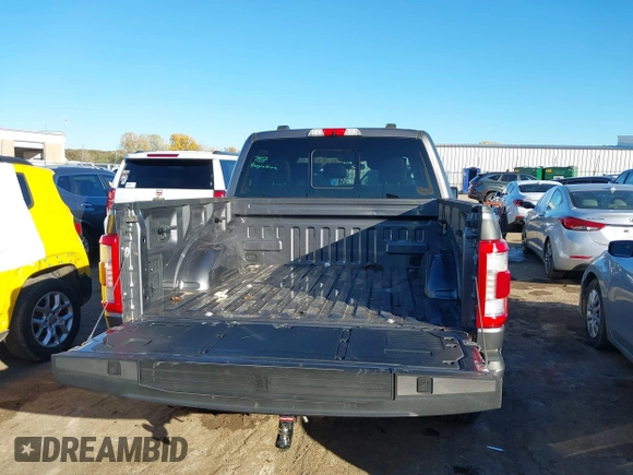 2021 Ford F-150 XL with VIN 1FTFW1ED1MFC62199, listed as a IAAI auction lot 40876641 with 90,504 mi miles. Bid and sale history available at carsss.com. Image 17.