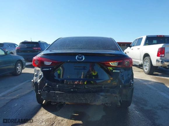 2015 Mazda Mazda3 i Touring with VIN 3MZBM1V7XFM234190, listed as a IAAI auction lot 41427344 with 118,191 mi miles. Bid and sale history available at carsss.com. Image 17.