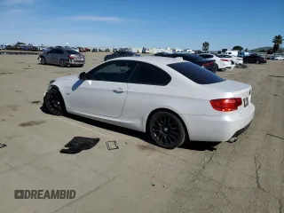 2011 BMW 3 Series 328i z VIN WBAKE5C55BE755050, wystawiony jako Copart lot #45575455 z przebiegiem 148 301 mil mil oraz Szkoda całkowita • Salvage title. Historia ofert i sprzedaży dostępna na DreamBid. Obrazek 2.