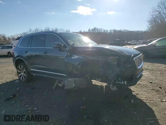 2025 Volvo XC90 with VIN YV4H60PJ6S1293316, listed as a Copart auction lot 84707614 with 924 mi miles and Salvage Title. Bid and sale history available at DreamBid. Image 14.