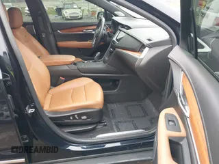 2021 Cadillac XT5 AWD Premium Luxury with VIN 1GYKNDRS6MZ147571, listed as a IAAI auction lot 41864286 with 46,144 mi miles. Bid and sale history available at carsss.com. Image 5.