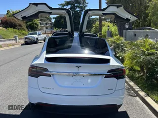 2016 Tesla Model X 70D with VIN 5YJXCDE25GF026337, listed as a IAAI auction lot 42254857 with 38,036 mi miles and . Bid and sale history available at DreamBid. Image 6.