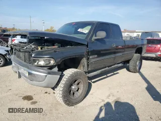 2001 Dodge Ram 2500 with VIN 3B7KF23651G821045, listed as a Copart auction lot 78208214 with 300,131 mi miles and Salvage Title. Bid and sale history available at carsss.com. Image 1.