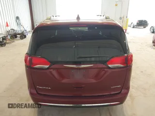 2020 Chrysler Pacifica Limited z VIN 2C4RC1GG8LR240673, wystawiony jako IAAI lot #41899834 z przebiegiem 83 504 mil mil oraz . Historia ofert i sprzedaży dostępna na DreamBid. Obrazek 17.