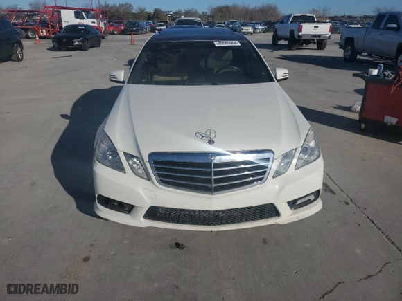 2011 Mercedes-Benz E-Class E 350 Luxury BlueTEC with VIN WDDHF2EB2BA492573, listed as a Copart auction lot 85989964 with 143,019 mi miles and Clean Title. Bid and sale history available at carsss.com. Image 5.