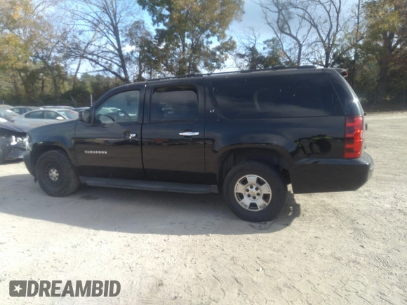 2010 Chevrolet Suburban LT with VIN 1GNUCJE01AR196820, listed as a IAAI auction lot 40713946 with 234,838 mi miles and . Bid and sale history available at DreamBid. Image 14.