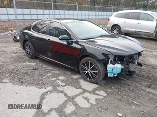 2022 Toyota Camry SE with VIN 4T1G11AK4NU640970, listed as a IAAI auction lot 41124147 with 33,472 mi miles and . Bid and sale history available at DreamBid. Image 1.