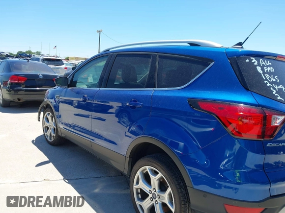 2019 Ford Escape Titanium с VIN 1FMCU0J96KUC34410, выставлен на аукционе IAAI как лот 42309333 с пробегом 88 357 миль миль и . История ставок и продаж доступна на DreamBid. Изображение 15.