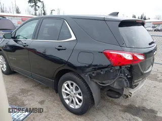 2020 Chevrolet Equinox LT z VIN 2GNAXKEV5L6142198, wystawiony jako IAAI lot #41765650 z przebiegiem 131 946 mil mil oraz . Historia ofert i sprzedaży dostępna na DreamBid. Obrazek 3.