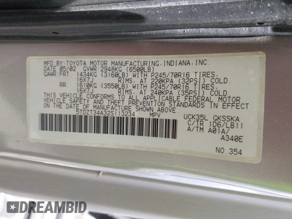 2002 Toyota Sequoia SR5 with VIN 5TDZT34A32S113234, listed as a IAAI auction lot 42086627 with 282,821 mi miles and . Bid and sale history available at carsss.com. Image 9.