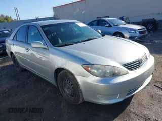 2006 Toyota Camry STD with VIN 4T1BE32K86U162210, listed as a IAAI auction lot 38782290 with 242,934 mi miles. Bid and sale history available at carsss.com. Image 1.