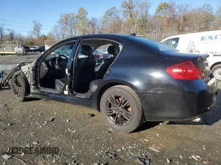 2015 Infiniti Q40 with VIN JN1CV6AR3FM520809, listed as a Copart auction lot 81739394 with Not Provided miles and Salvage Title. Bid and sale history available at carsss.com. Image 2.
