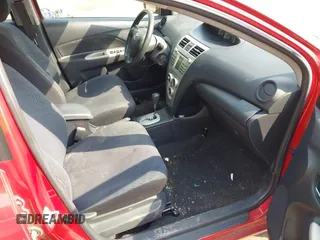 2008 Toyota Yaris с VIN JTDBT903681258088, выставлен на аукционе IAAI как лот 42255228 с пробегом 198 479 миль миль и . История ставок и продаж доступна на DreamBid. Изображение 5.