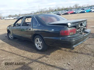 1995 Chevrolet Caprice with VIN 1G1BL52P3SR145712, listed as a IAAI auction lot 41954561 with Not Provided miles and . Bid and sale history available at DreamBid. Image 3.