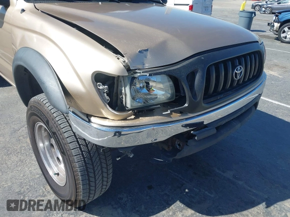 2002 Toyota Tacoma PreRunner z VIN 5TESN92N42Z102248, wystawiony jako IAAI lot #41964727 z przebiegiem 152 968 mil mil oraz . Historia ofert i sprzedaży dostępna na DreamBid. Obrazek 6.
