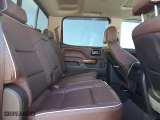2015 Chevrolet Silverado 1500 High Country with VIN 3GCUKTEC1FG291368, listed as a Copart auction lot 46136555 with 111,729 mi miles and Salvage Title. Bid and sale history available at carsss.com. Image 10.