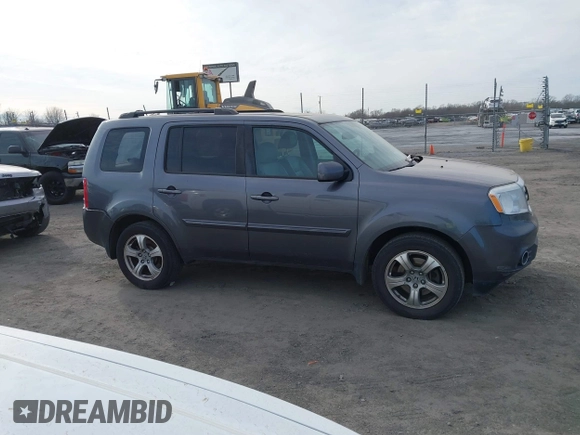 2014 Honda Pilot EX-L with VIN 5FNYF3H50EB017733, listed as a IAAI auction lot 41370236 with 133,211 mi miles. Bid and sale history available at carsss.com. Image 13.