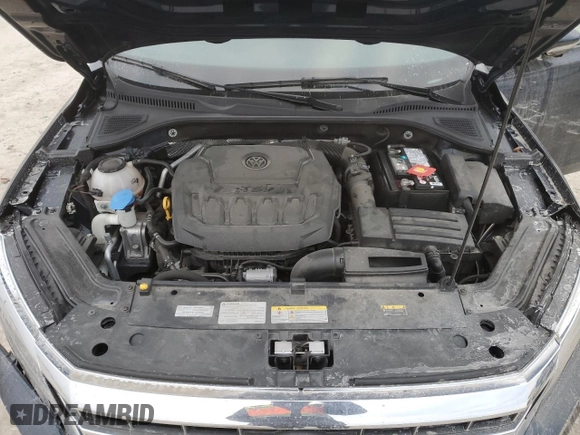 2021 Volkswagen Passat 2.0T R-Line with VIN 1VWMA7A37MC007058, listed as a Copart auction lot 44601465 with 29,839 mi miles and Salvage Title. Bid and sale history available at carsss.com. Image 13.