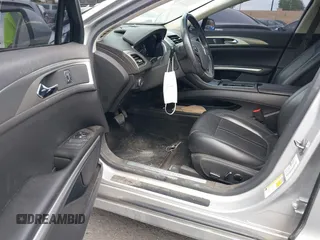 2013 Lincoln MKZ Hybrid с VIN 3LN6L2LU4DR812074, выставлен на аукционе IAAI как лот 41718862 с пробегом 248 449 миль миль и . История ставок и продаж доступна на DreamBid. Изображение 5.