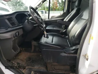 2020 Ford Transit Cargo z VIN 1FTBR1Y82LKA99539, wystawiony jako Copart lot #58968435 z przebiegiem 102 650 mil mil oraz Szkoda całkowita • Salvage title. Historia ofert i sprzedaży dostępna na DreamBid. Obrazek 7.
