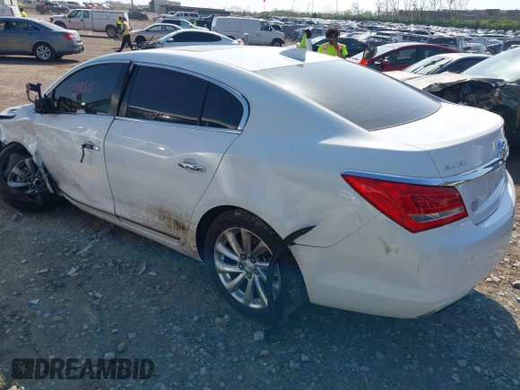 2016 Buick LaCrosse Leather with VIN 1G4GB5G33GF112574, listed as a IAAI auction lot 41995535 with 98,553 mi miles. Bid and sale history available at carsss.com. Image 3.
