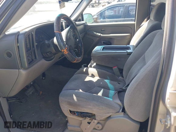 2006 Chevrolet Avalanche Z66 with VIN 3GNEC12Z66G126504, listed as a IAAI auction lot 42250757 with 178,901 mi miles and . Bid and sale history available at DreamBid. Image 5.
