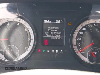 2021 Ram 1500 Tradesman z VIN 3C6RR6KG3MG713414, wystawiony jako IAAI lot #42115083 z przebiegiem 116 938 mil mil oraz . Historia ofert i sprzedaży dostępna na DreamBid. Obrazek 14.