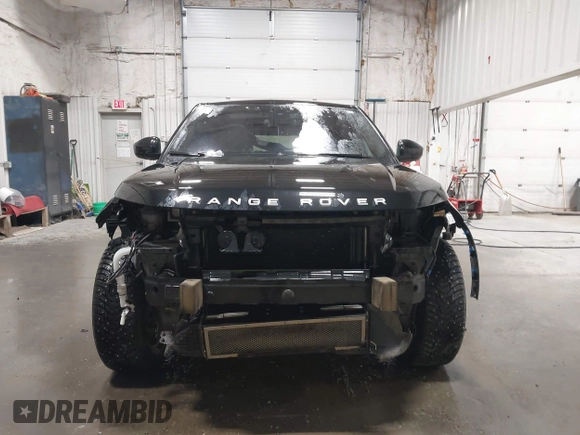 2017 Land Rover Range Rover Evoque HSE with VIN SALVR2BG7HH233431, listed as a IAAI auction lot 41992085 with 81,118 mi miles. Bid and sale history available at carsss.com. Image 13.