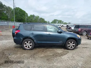 2009 Toyota RAV4 Ltd with VIN JTMBF31V69D001744, listed as a IAAI auction lot 42125913 with 179,663 mi miles. Bid and sale history available at carsss.com. Image 13.