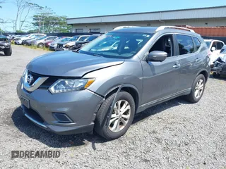 2015 Nissan Rogue SV with VIN 5N1AT2MT5FC852228, listed as a IAAI auction lot 41915519 with 296,091 mi miles. Bid and sale history available at carsss.com. Image 2.