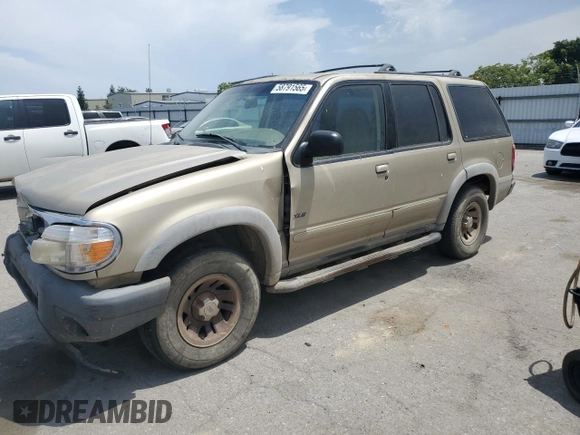 2001 Ford Explorer XLS with VIN 1FMZU62E01ZA22192, listed as a Copart auction lot 58791565 with 218,582 mi miles and Salvage title. Bid and sale history available at DreamBid. Image 1.