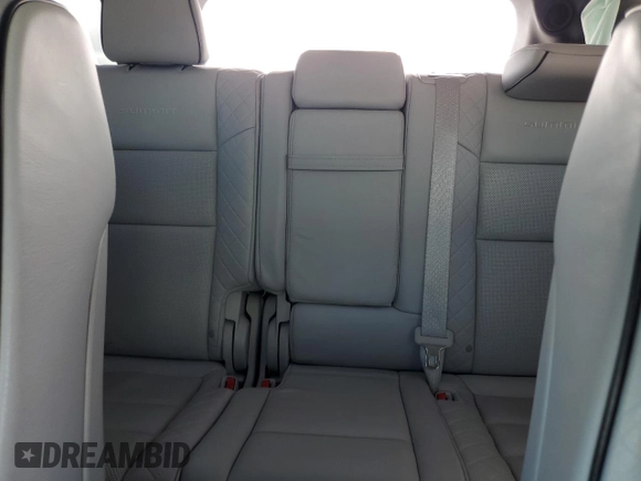 2018 Jeep Grand Cherokee Summit с VIN 1C4RJEJG6JC358829, выставлен на аукционе Copart как лот 85957014 с пробегом 76 084 миль миль и Списание • Salvage title. История ставок и продаж доступна на DreamBid. Изображение 10.