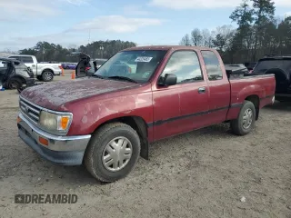 1996 Toyota T100 DX with VIN JT4TN12D0T0021827, listed as a Copart auction lot 44328465 with 253,582 mi miles and Salvage Title. Bid and sale history available at carsss.com. Image 1.
