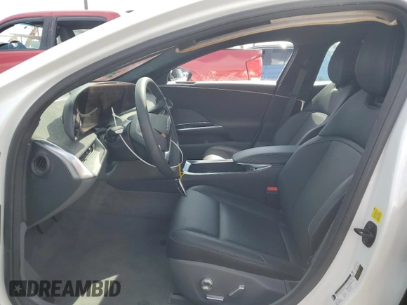 2023 Lucid Air Pure z VIN 50EA1PFA1PA006707, wystawiony jako Copart lot #76025394 z przebiegiem Nie podano mil oraz Szkody całkowita. Historia ofert i sprzedaży dostępna na DreamBid. Obrazek 7.