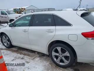 2010 Toyota Venza with VIN 4T3BK3BBXAU042210, listed as a IAAI auction lot 41281029 with 172,930 mi miles and . Bid and sale history available at carsss.com. Image 13.