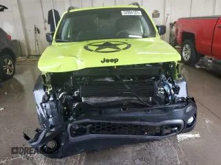 2018 Jeep Renegade Sport with VIN ZACCJBAB8JPH59058, listed as a Copart auction lot 52894125 with 191,622 mi miles and Salvage title. Bid and sale history available at DreamBid. Image 5.