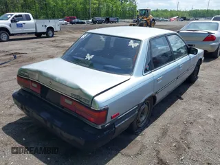 1988 Toyota Camry z VIN JT2SV21E1J3181554, wystawiony jako IAAI lot #42158520 z przebiegiem 167 012 mil mil oraz . Historia ofert i sprzedaży dostępna na DreamBid. Obrazek 4.