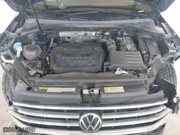 2022 Volkswagen Tiguan SE with VIN 3VV2B7AX5NM118400, listed as a IAAI auction lot 41664009 with 85,101 mi miles. Bid and sale history available at carsss.com. Image 10.