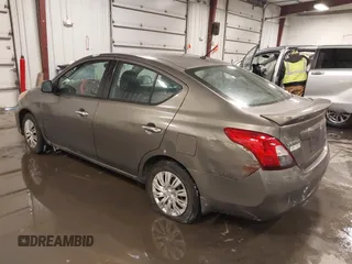 2014 Nissan Versa SV with VIN 3N1CN7AP2EK455471, listed as a IAAI auction lot 41585696 with 167,366 mi miles. Bid and sale history available at carsss.com. Image 3.
