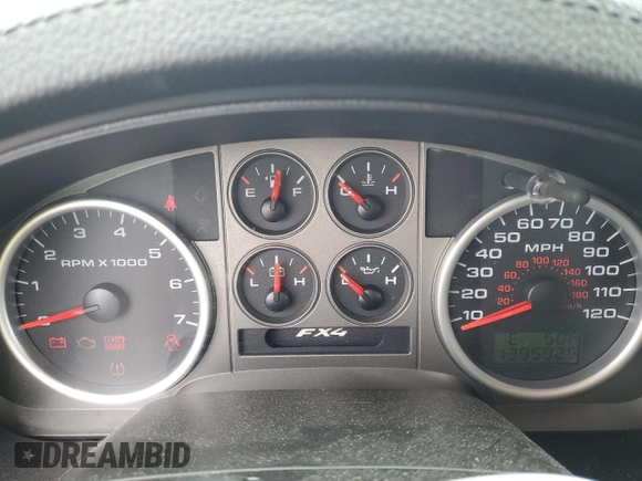 2007 Ford F-150 XLT с VIN 1FTPX045X7KD28041, выставлен на аукционе Copart как лот 57684585 с пробегом 139 592 миль миль и Списание • Salvage title. История ставок и продаж доступна на DreamBid. Изображение 9.