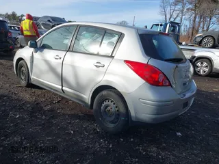 2009 Nissan Versa 1.8 SL with VIN 3N1BC13E19L377436, listed as a IAAI auction lot 41503283 with 149,248 mi miles. Bid and sale history available at carsss.com. Image 3.