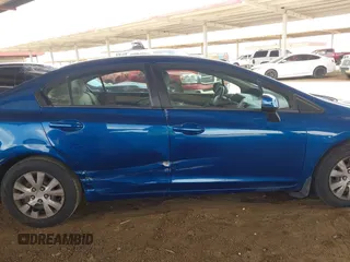 2012 Honda Civic LX z VIN 19XFB2F51CE359968, wystawiony jako IAAI lot #42350373 z przebiegiem 126 215 mil mil oraz . Historia ofert i sprzedaży dostępna na DreamBid. Obrazek 12.