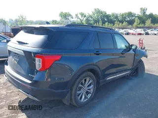 2023 Ford Explorer XLT z VIN 1FMSK8DH5PGB43539, wystawiony jako IAAI lot #42558283 z przebiegiem 16 495 mil mil oraz . Historia ofert i sprzedaży dostępna na DreamBid. Obrazek 4.