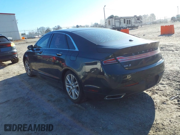 2014 Lincoln MKZ with VIN 3LN6L2GK4ER802736, listed as a IAAI auction lot 41601358 with 300,861 mi miles. Bid and sale history available at carsss.com. Image 3.